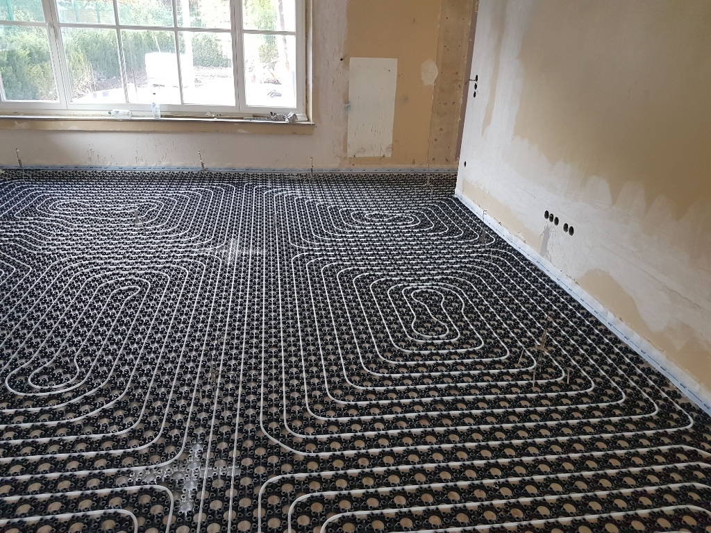Fußbodenheizung Verlegung